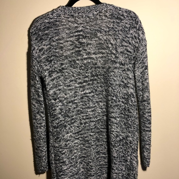 Black and white cardigan Garage - Picture 2 of 3